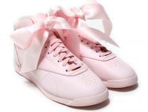 Женские кроссовки Reebok Freestyle Hi Steals Hearts Hi Satin Bow CM8905 - фото 2