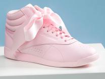 Женские кроссовки Reebok Freestyle Hi Steals Hearts Hi Satin Bow CM8905 - фото 8